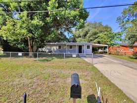 2338 Looking Glass Ln - Photo 1 of 1