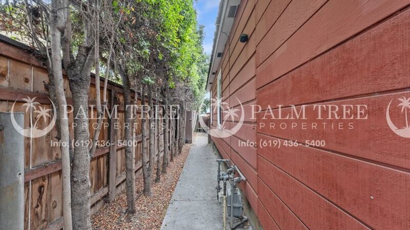 576 Garrett Ave #A - Photo 3 of 50