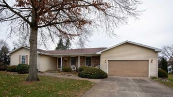 featured image of 10100 Windsor Sq