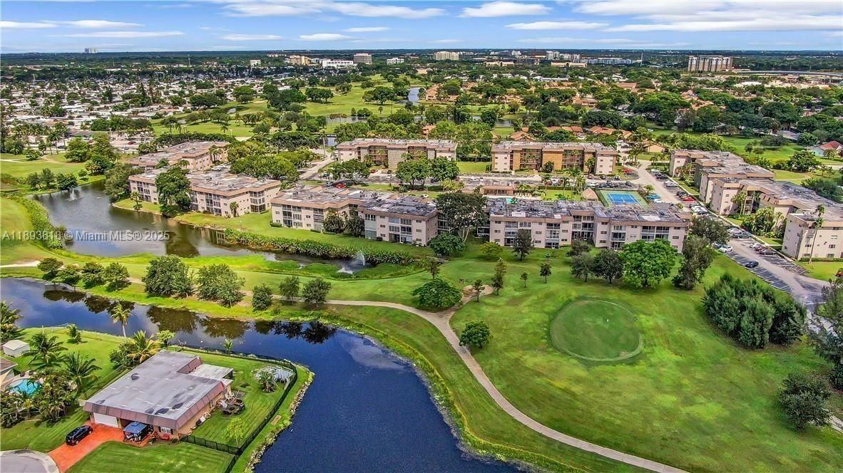 8101 Sw 24th Ct - Photo 2 of 9