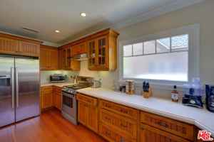 featured image of 8704 Ashcroft Ave