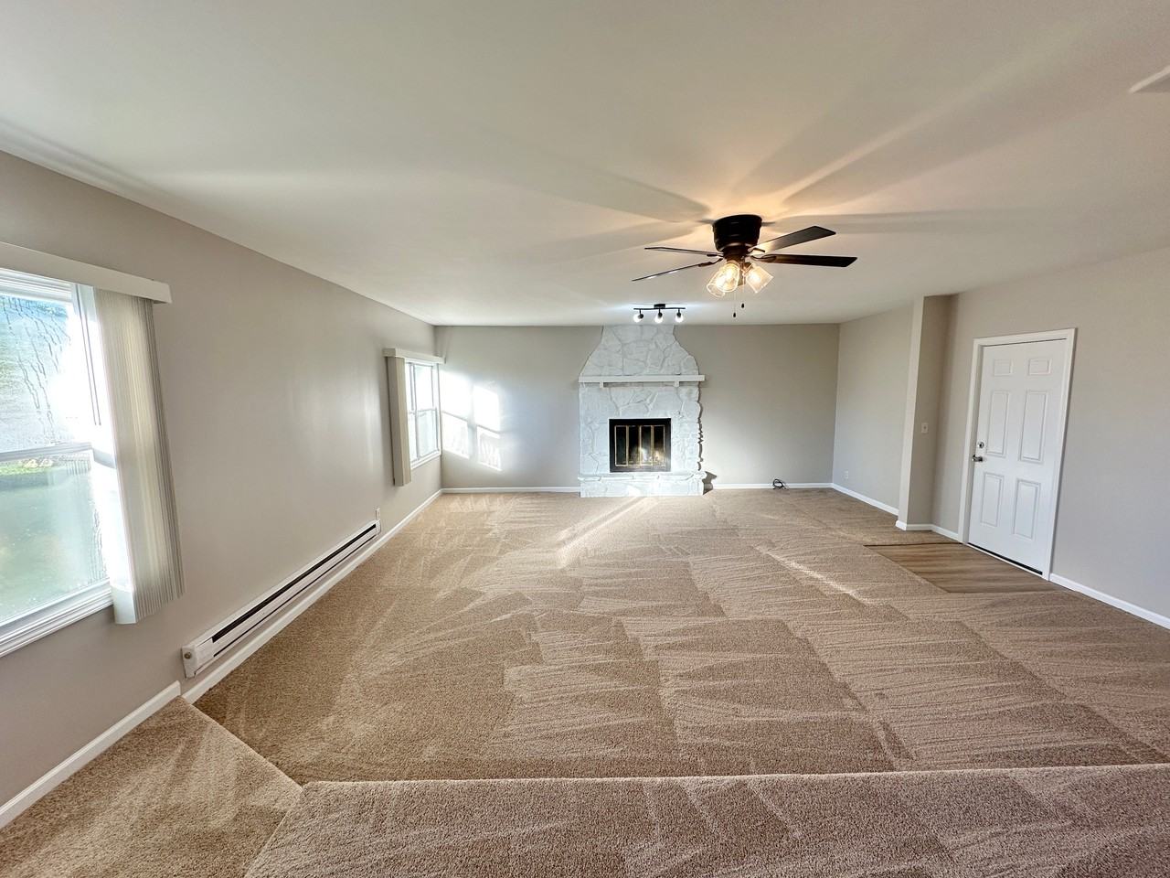 3003 Killarney Dr - Photo 3 of 32