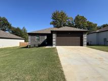 20 Edward Dr - Photo 1 of 1