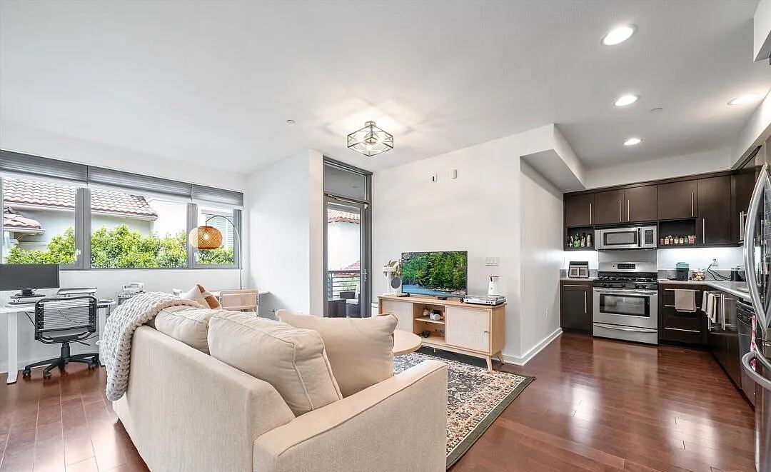 13045 Pacific Promenade - Photo 2 of 18