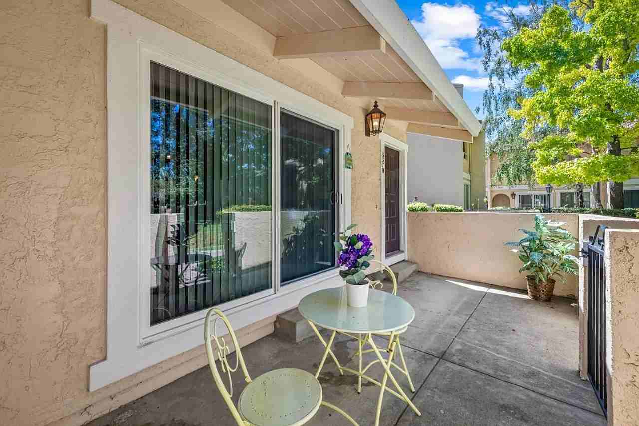 537 Giuffrida Ave - Photo 2 of 11