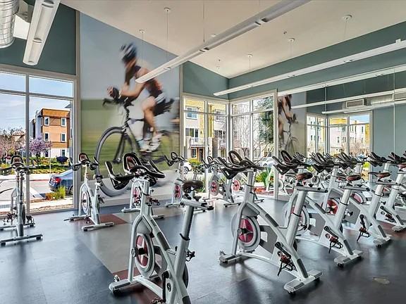 5933 Sunstone Dr - Photo 2 of 16