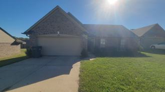 3959 Log Fence Cv - Photo 1 of 1