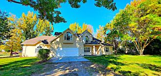 85 S Linder Rd - Photo 1 of 1