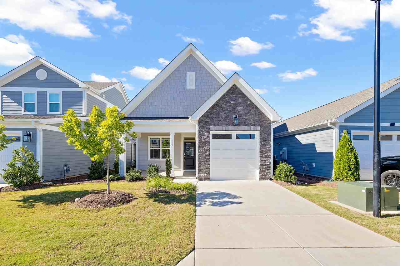 115 Swain St - Photo 3 of 46