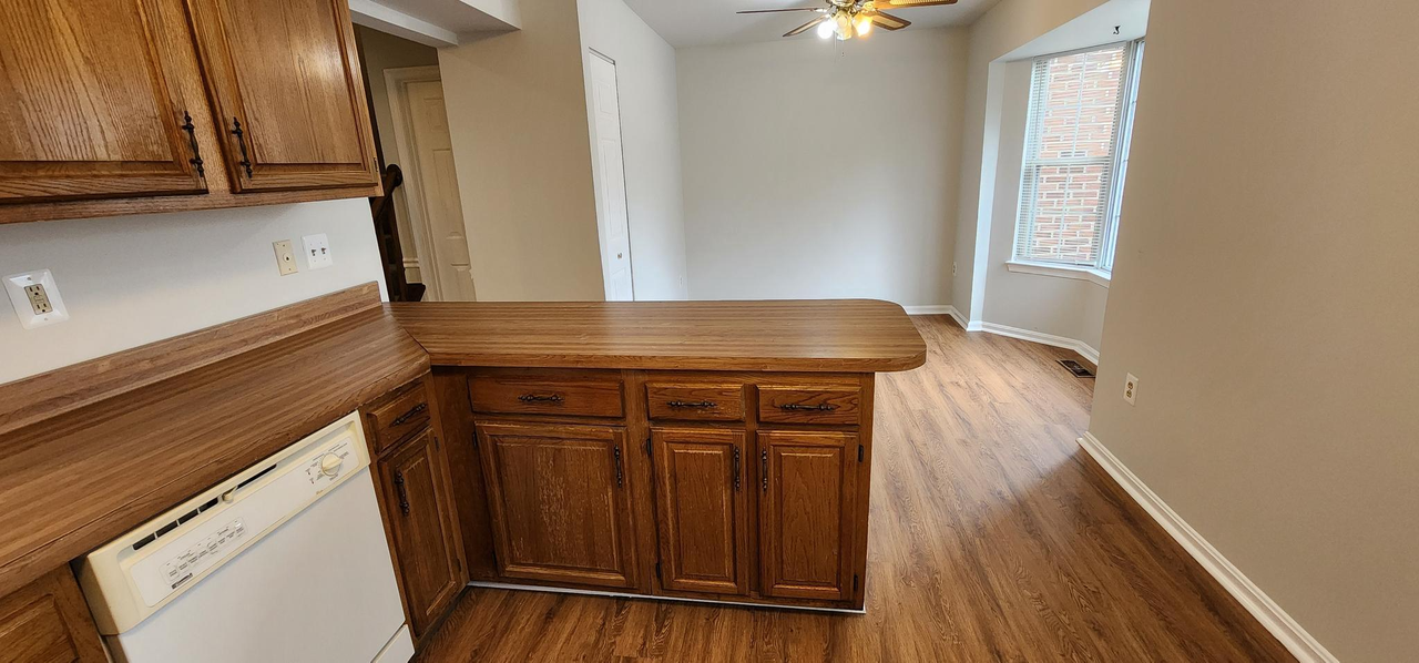 14625 Governor Sprigg Pl - Photo 5 of 33