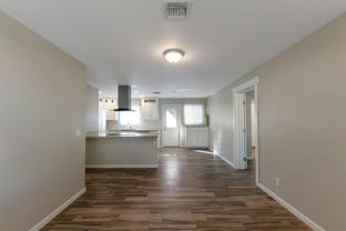 2558 E Alta Vista St - Photo 1 of 1