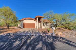 featured image of 8121 E Coronado Rd