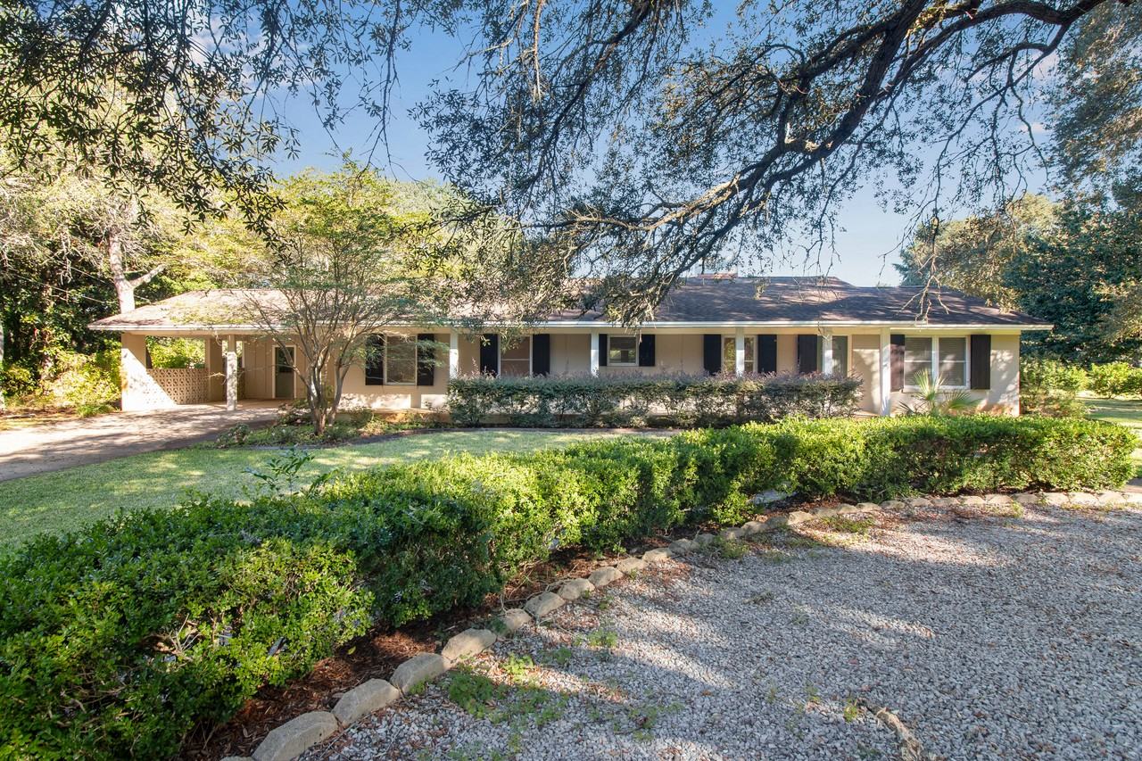 701 Planet Dr - Photo 2 of 28