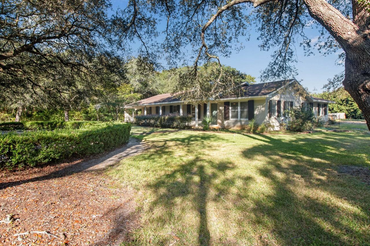 701 Planet Dr - Photo 4 of 28