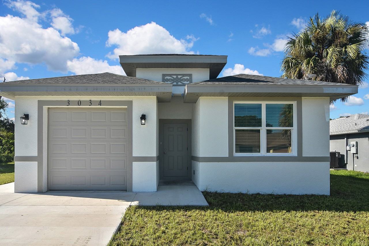 3034 Price Avenue - Photo 2 of 42