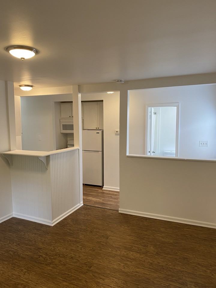 1042 Main Street #7 - Photo 4 of 13