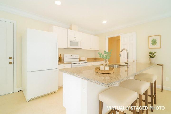 6410 North Dixie Highway - Photo 2 of 6