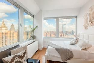 180 John St #2201 - Photo 1 of 1