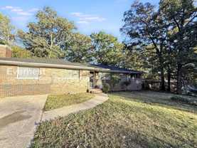 937 Hickory Dr - Photo 1 of 1