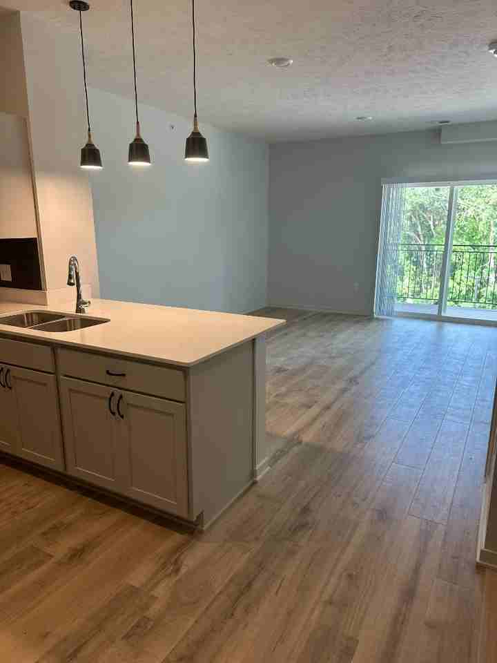 Oxbow Crossing Apartments BLD 203 - Photo 7 of 20