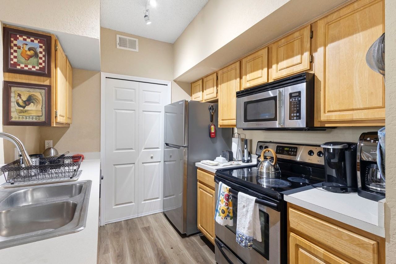 13016 Plantation Park Cir - Photo 6 of 20