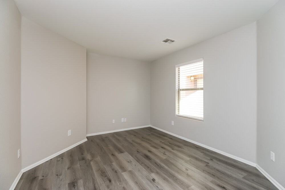 4127 E Mica Rd - Photo 6 of 15
