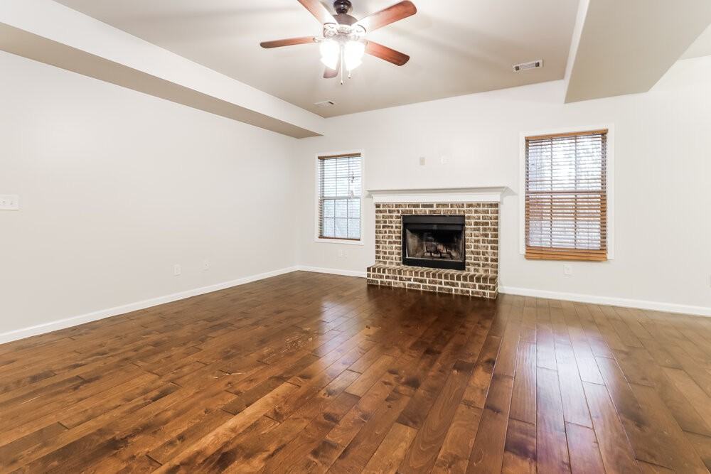 267 Village Park Dr - Photo 4 of 17