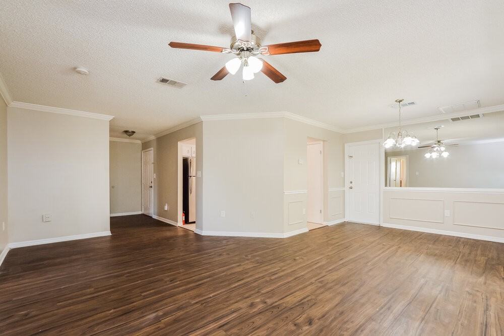 3443 Hursey Dr - Photo 3 of 16