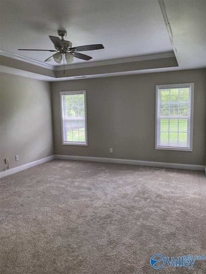 211 Forest Oak Ln - Photo 5 of 10