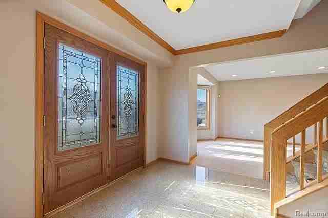 37701 Fleetwood Dr - Photo 6 of 37