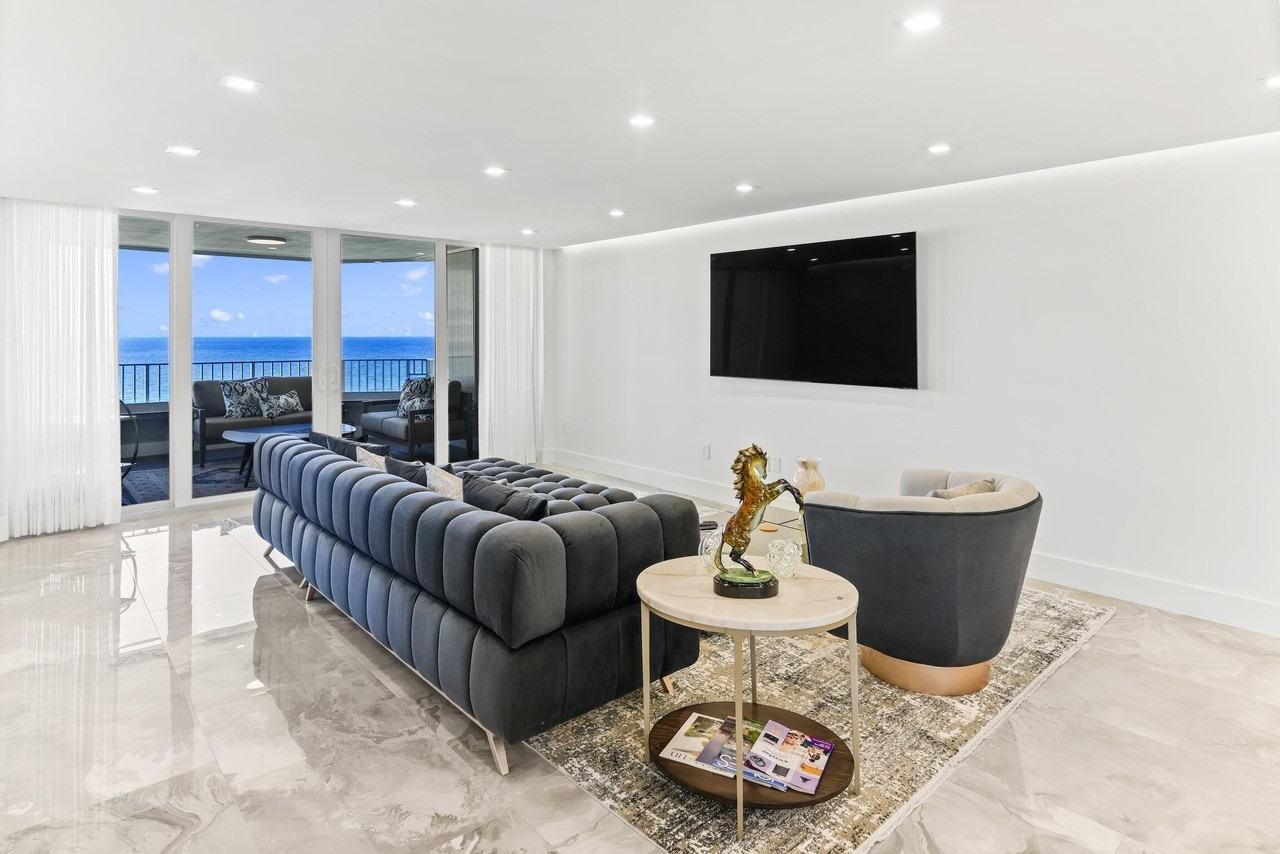 550 S Ocean Blvd #1407 - Photo 3 of 50