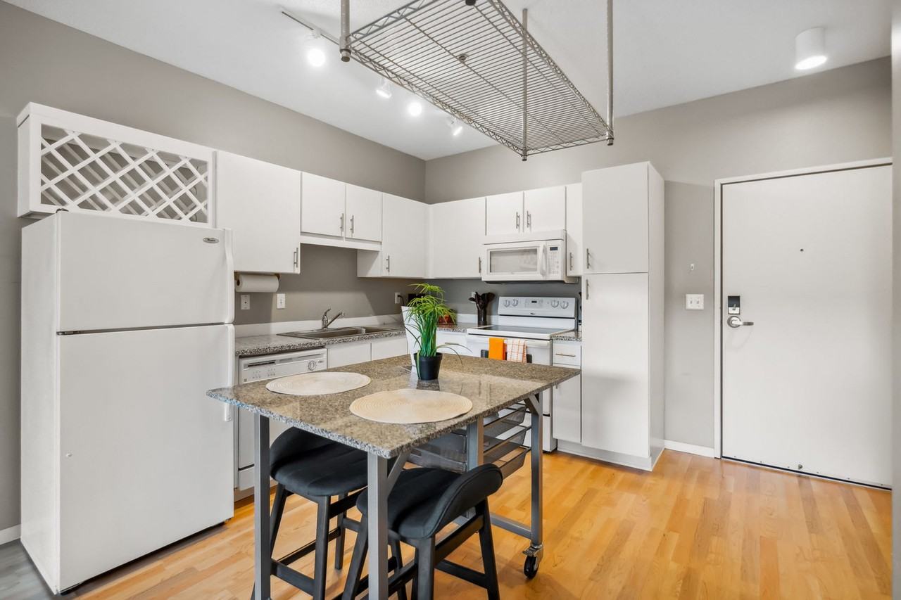 616 Washington Ave S #1014638P - Photo 6 of 30