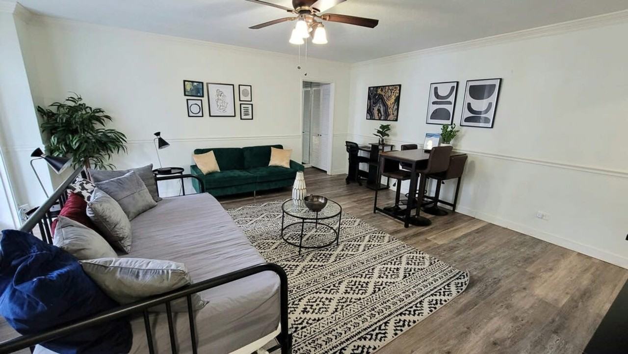 218 Peachtree St Ne #1299416P - Photo 3 of 10