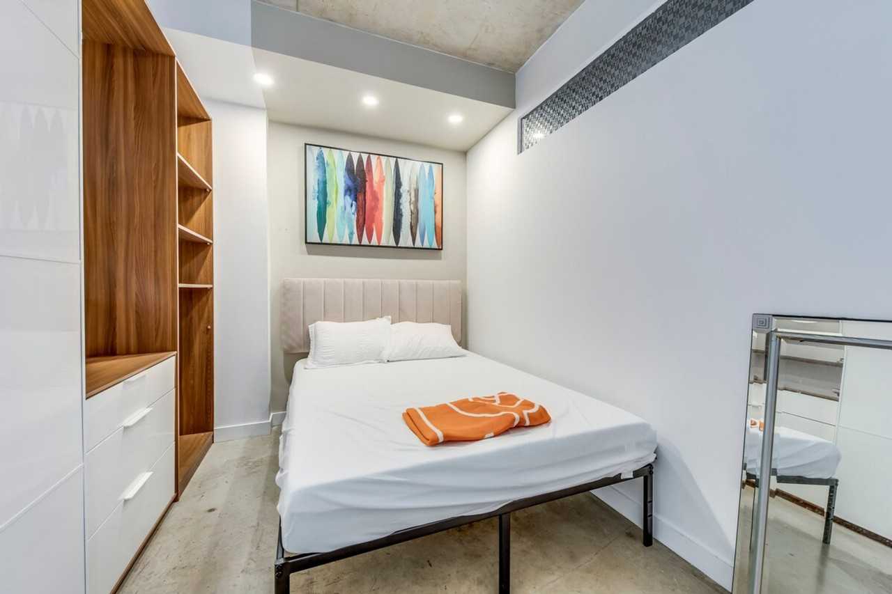 25 Gore Vale Ave #1054296P - Photo 2 of 14