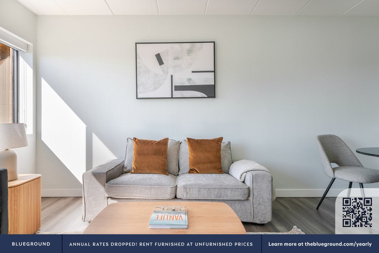 1925 Commonwealth Ave #1272 - Photo 3 of 28