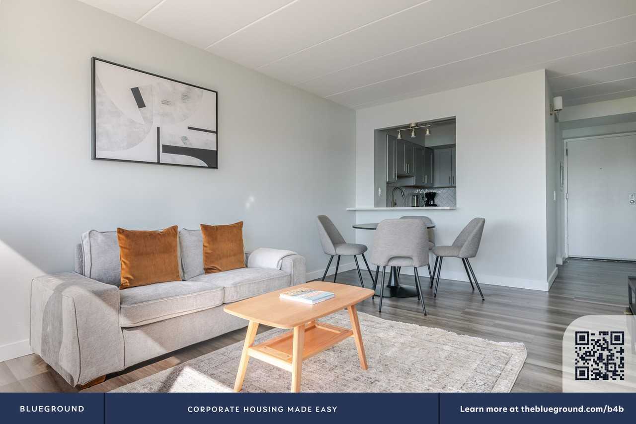 1925 Commonwealth Ave #1272 - Photo 5 of 28