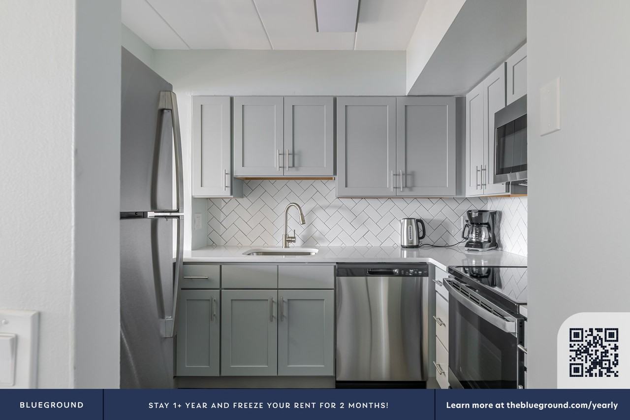 1925 Commonwealth Ave #1272 - Photo 7 of 28