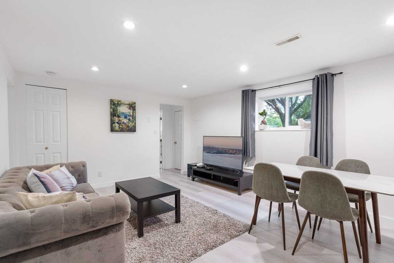 2606 East 18th Ave #1316306P - Photo 4 of 26