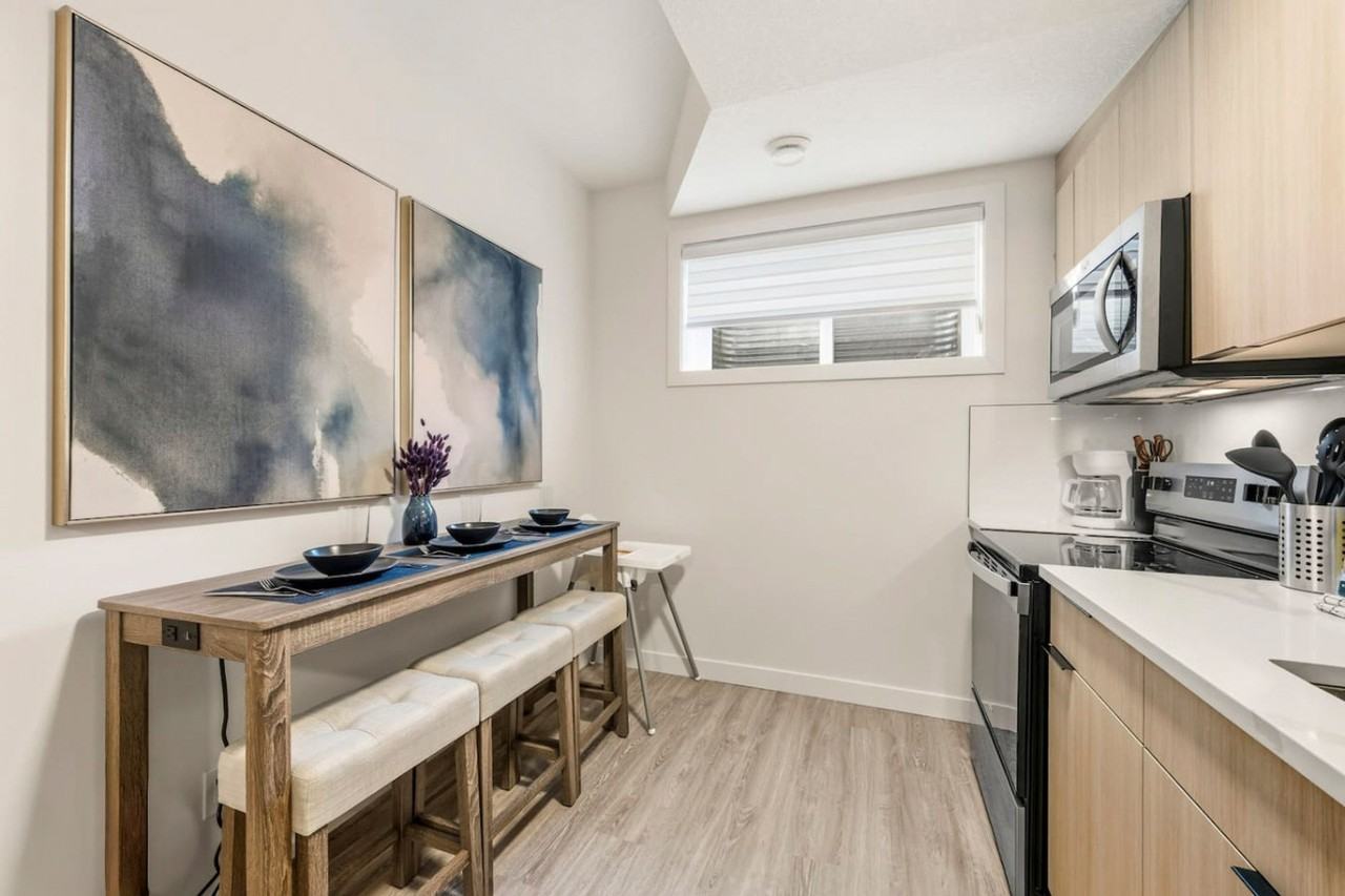 10749 73 Avenue NW #1322480P - Photo 3 of 13