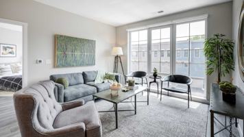 featured image of 201 Munson St