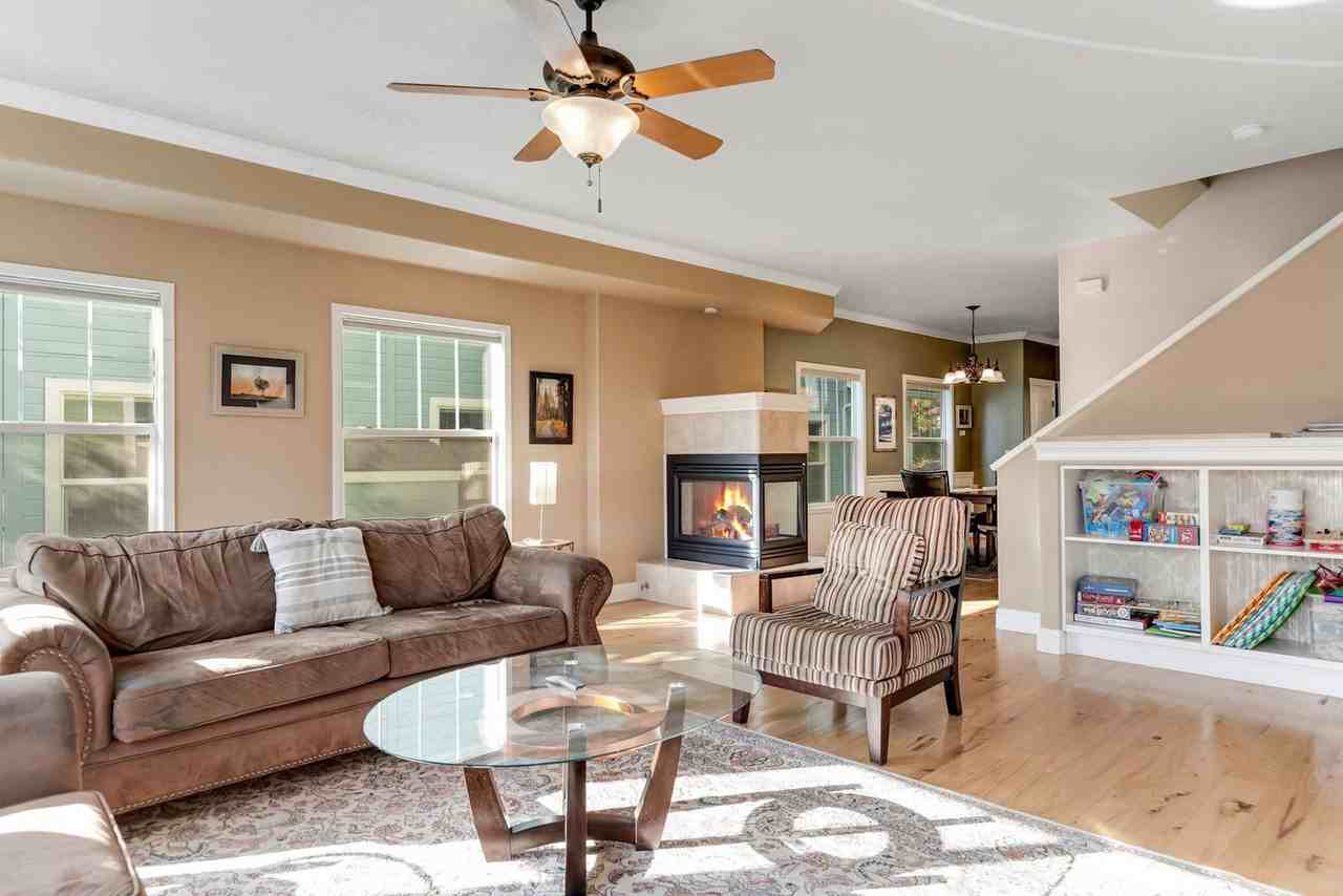 1433 E Hays St #1324053P - Photo 4 of 42