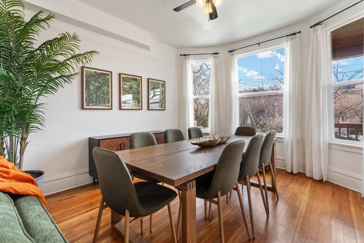 1914 E Jefferson St #1324826P - Photo 2 of 40