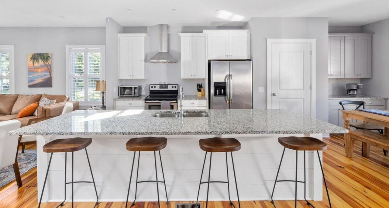 1175 Leesville St #1325120P - Photo 5 of 30