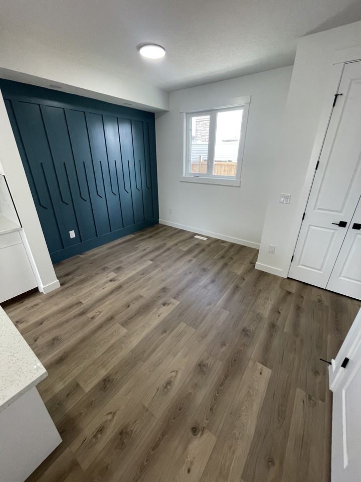 4754 83 Street NW #MAIN - Photo 4 of 10