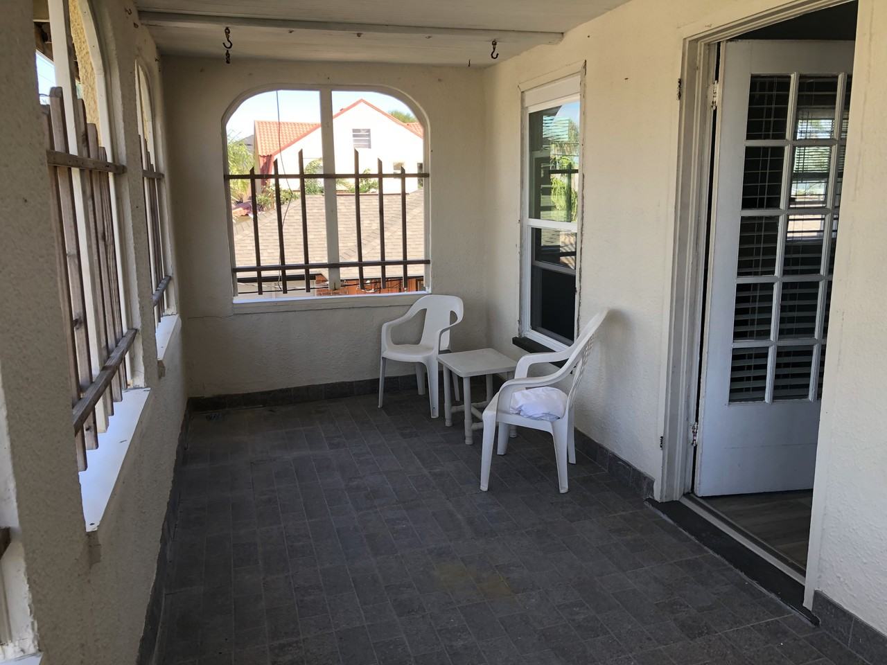 418 Goodall Avenue - Photo 7 of 17