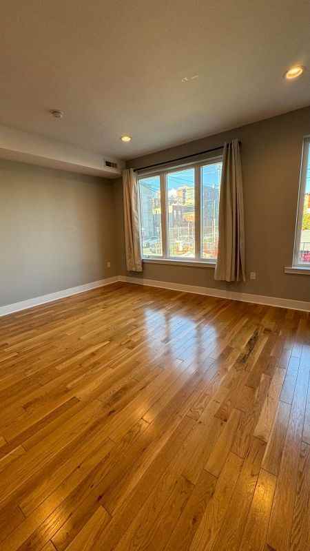 1640 Cambridge Street - Photo 4 of 25