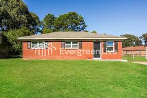 featured image of 4983 Appleville St