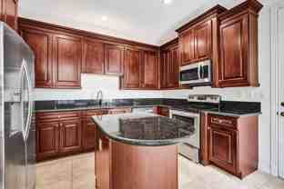 8308 Nw 9th Ave - Photo 1 of 1