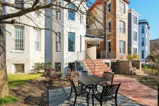 1979 Biltmore St Nw - Photo 1 of 1