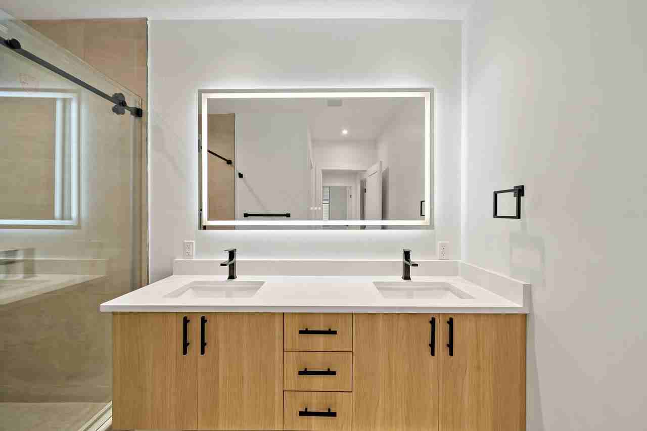 Wood Street Lofts - Photo 6 of 50